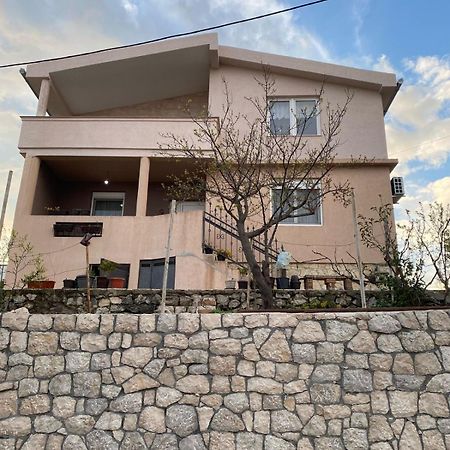 Guest House Kruna Улцин Екстериор снимка